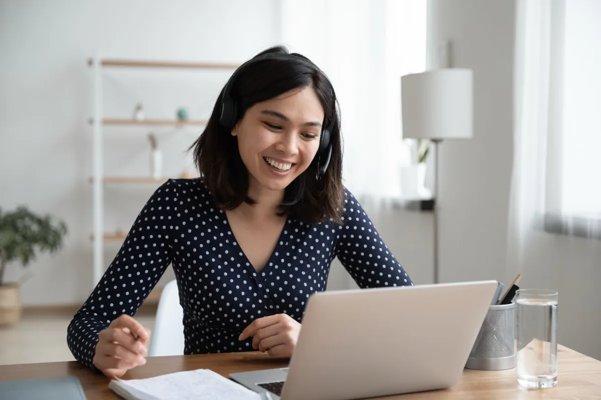 'Let's kick things off!' 10 Useful Phrases for Online Meetings & Video Calls